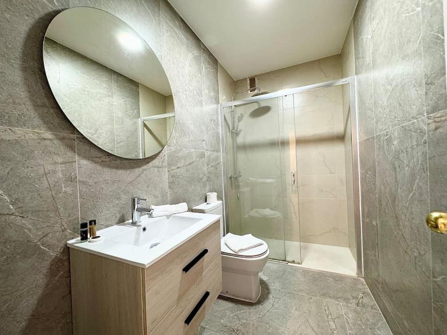 Spacious 3Bd Central Malaga With 2Bh & Ac Kültér fotó